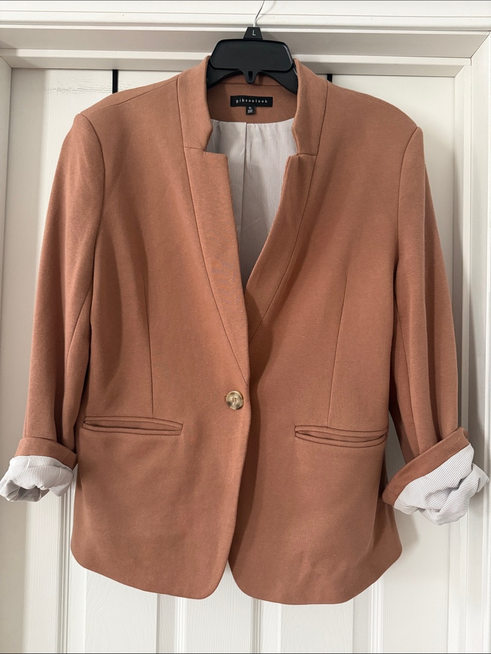 Gibsonlook Tailored Tan Single-Button Blazer
